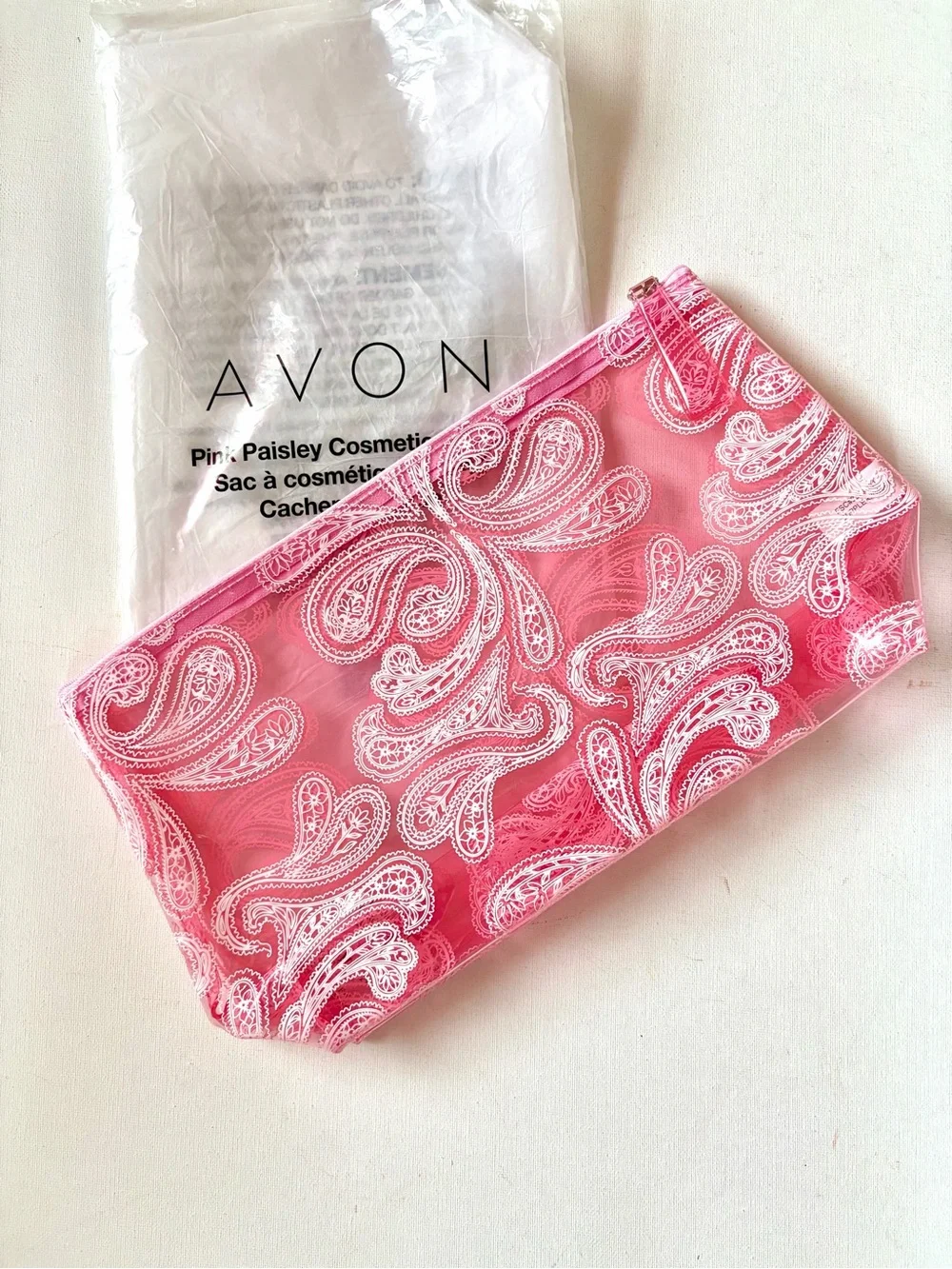 Avon Pink Paisley Zip Cosmetic Pouch